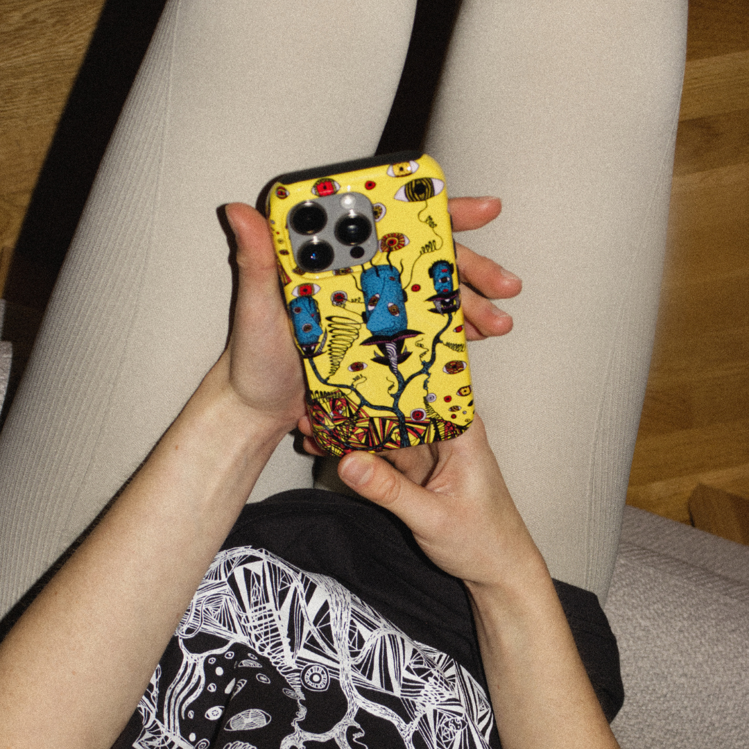 LOST HEADS - MagSafe Tough Phone Case colour