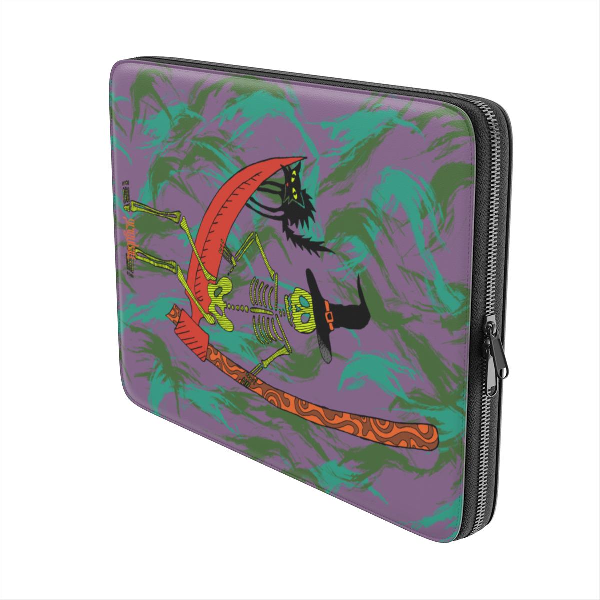 SLICE OF FRIGHT - Premium Laptop Sleeve